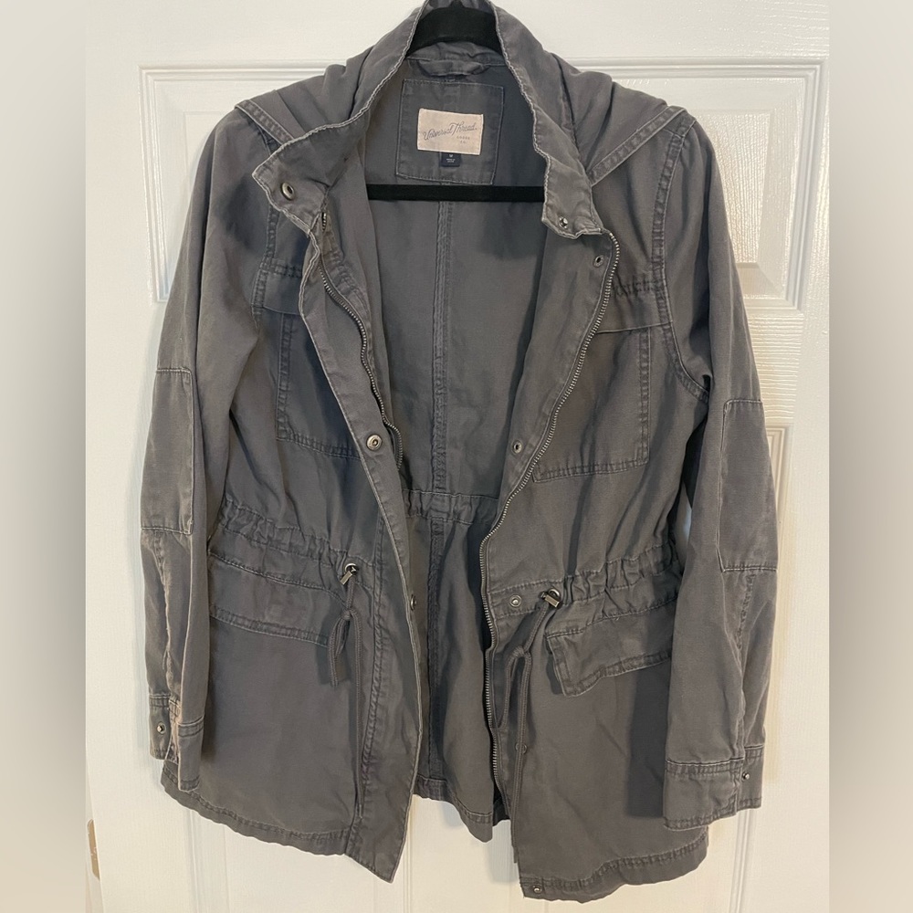 Gray Military/Utility Jacket—super cute! Size Medium